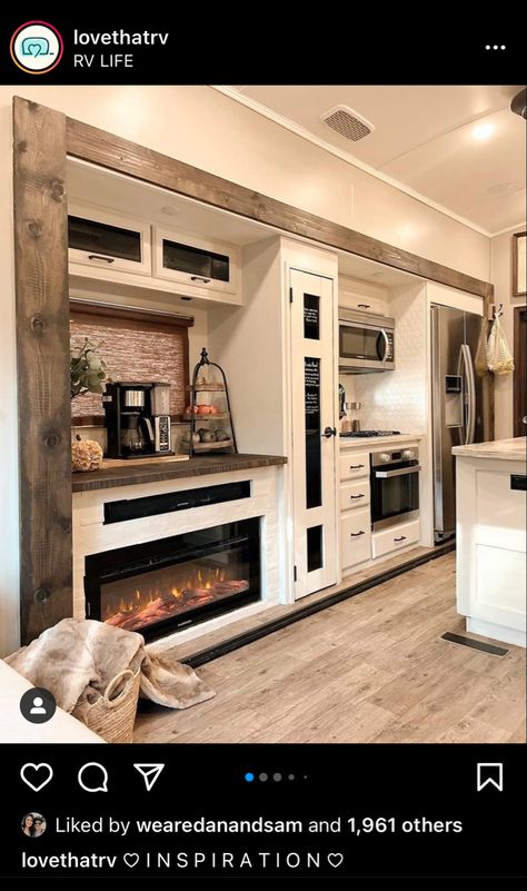 Camper Kitchen Renovation, Holiday Trailer Renovations, Rv Home Decor, Redo Camper, Camper Organization Rv Living, Renovated Rv, Rv Diy, Motorhome Remodel, Rv Interior Remodel