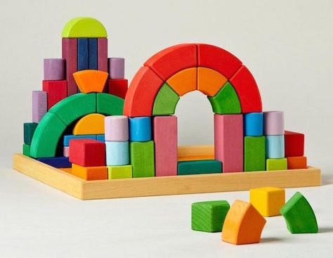 6 sets of cool wooden blocks for older kids that are anything but square Baby Wooden Toys, Building Blocks Design, Making Wooden Toys, Kids Blocks, Modern Toys, Land Of Nod, Kids Wood, Educational Toys For Kids, Puzzle Toys