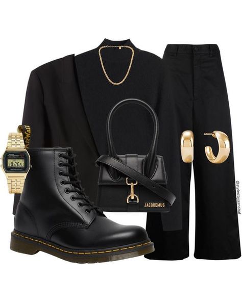 Black With Gold Jewelry Outfit, All Black Outfit Gold Jewelry, Black Outfit Gold Accessories, Black Outfit With Gold Jewelry, Black Outfit Gold Jewelry, Black Gold Outfit, Black Classy Outfit, Black Lace Boots, Ny Outfits