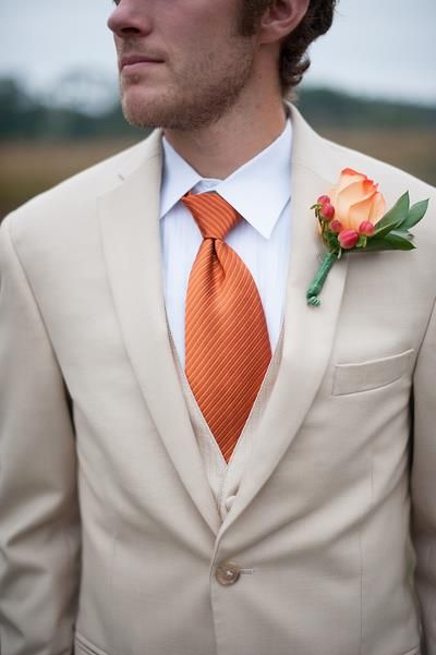 Tan Suit Orange Tie, Sunset Groomsmen Attire, Light Tan Suit, Terracota Wedding, Tan Groomsmen, Prom Tux, Suit For Men Wedding, Orange Wedding Themes, Paisley Wedding