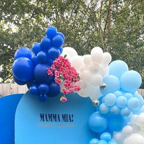 JADED EVENTS🪩 on Instagram: "Mamma Mia … it’s Beth’s baby shower🪩🌸🕺 . . . #babyshower #babyboy #balloonsurprise #balloonbusinessUk #balloondisplay #mammamiatheme #mammamia #blueballoons #theme #babyshowertheme #mammamiasetup #pinkflowers #flowerdecor #discoballs #momtobe #baby #balloondecor" Mama Mia Balloon Garland, Mamma Mia Balloon Garland, Mamma Mia Baby Shower Ideas, Mama Mia Baby Shower Ideas, Mama Mia Baby Shower Theme, Mamma Mia Baby Shower Theme, Hens Ideas, 17th Birthday Party, Greek Party