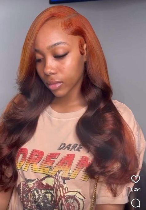 Loving this ombré ginger remindes of the ombre chestnut someone did on youtube years ago… anyway perfect fall look for black girls Ombré Ginger, Ombre Hair Black Women, Dark To Light Ombre, Ginger Ombre, Reverse Ombre Hair, Ombre Weave, Reverse Ombre, Fall Ombre, Dark Ombre