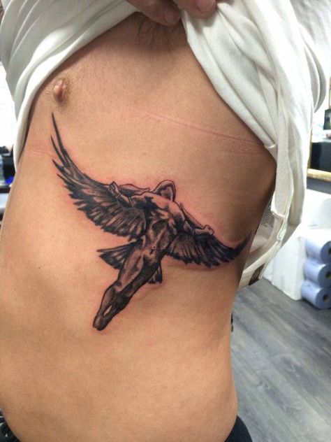 Angel Flying Tattoo, Icarus Tattoo Greek Mythology, Gods Son Tattoo Ideas, Icarus Tattoo Placement, Greek Mythology Tattoos Icarus, Tattoos Icarus, Fall Of Icarus Tattoo Design, Icarus Inspired Tattoo, Greek Tattoos Mythology