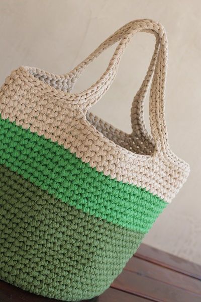 Crochet Bag 3 Colors, Crochet Pool Bag, Crocheted Bag Free Pattern, Single Crochet Bag Free Pattern, Easy Crochet Beach Bag Free Pattern, Crochet Totes Free Patterns, Crochet Handbags Free Patterns Diy Bags, Q Hook Crochet Patterns Free, Crochet Rope Bag