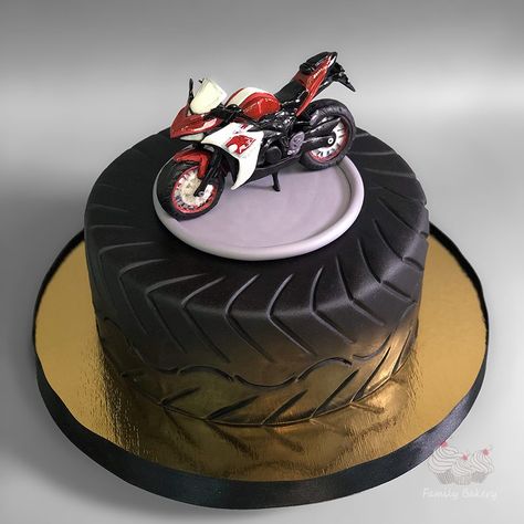 Racing Cake, Motorcycle Cake, Beach Mural, Birthday Cake With Flowers, Car Cake, Pinterest Room Decor, Cake Designs Birthday, Cake Decorating Techniques, Flower Cake