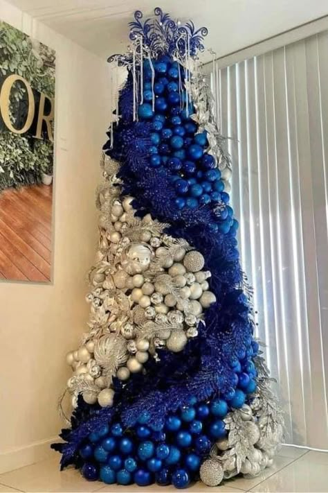 28 Beautiful & Creative Christmas Tree Ideas to Try in 2024 Crazy Christmas Tree Ideas, Different Xmas Tree Ideas, Extravagant Christmas Tree, Creative Christmas Tree Decorations, Boys Christmas Tree Ideas, Blue Velvet Christmas Tree, Modern Christmas Tree Decor Ideas, Christmas Tree Blue Ornaments, Navy Blue Christmas Tree Color Schemes