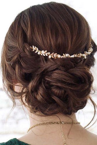 Sanggul Modern, Prom Hair Updo, Chignon Hair, Prom Hairstyles For Long Hair, Trendy Wedding Hairstyles, Wedding Hair Inspiration, Penteado Cabelo Curto, Wedding Updo, Prom Hairstyles