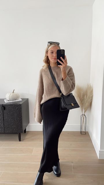 Skirt With Black Boots Outfit, Chelsea Boots Midi Skirt, Chelsea Boots With Long Skirt, Black Midi Skirt Outfit Winter Boots, Chunky Black Boot Work Outfit, Chunky Boots Midi Skirt, Black Boots Outfit Work, Maxi Skirt And Boots Outfit, Chunky Black Boot Outfits