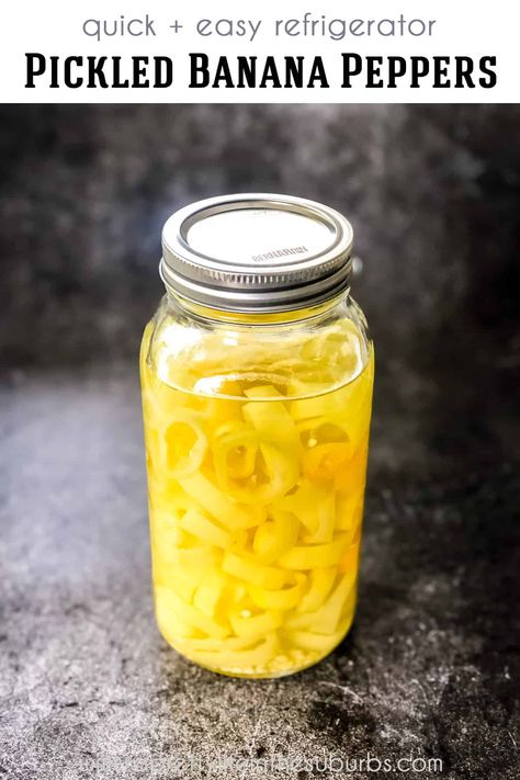 Pickled Banana Peppers Recipe, Pickle Banana Peppers Recipe, Banana Peppers Recipe, Canning Banana Peppers, Recipes With Banana Peppers, Sweet Banana Peppers, Hot Banana Peppers, Pickled Banana Peppers, Pickled Peppers