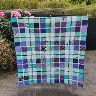 Plaidish Scrap Quilt, Plaidish Quilt Pattern, Plaidish Quilt, Aqua Quilt, Plaid Quilts, Pretty Quilts, Quilt Layouts, Gingham Quilt, Bright Fabric