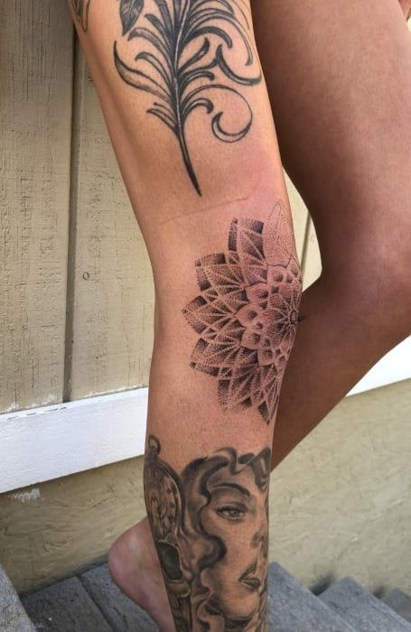 40 Best Knee Tattoo Designs for 2024 All Black Flower Tattoo, Mandala On Knee Tattoo, Feminine Knee Cap Tattoo, Mandela Knee Tattoo, Lotus Knee Tattoo, Tattoo Stencil And Reference, Mandala Knee Tattoos Women, Tattoo Knee Woman, Back Knee Tattoo