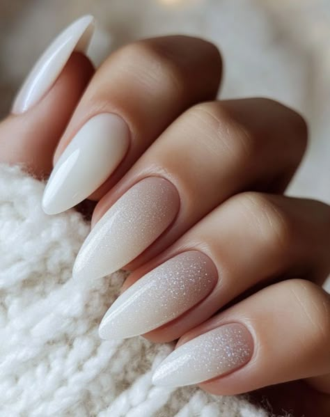 Neutral Holiday Nails, Almond Stiletto Nails, White Almond Nails, Sophisticated Nails, Almond Stiletto, Classy Nail Designs, Almond Nails Designs, Bride Nails, Festival Nails