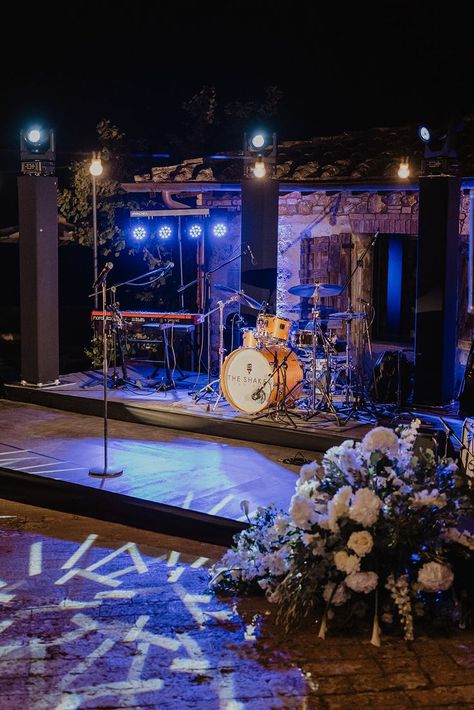 Complete audio service for live band. Stage, instruments, lighting. Music Stage, Backyard Music Stage, Live Band Wedding, Wedding Music Band, Portable Stage, Performance Stage, Home Music Rooms, Outdoor Stage, Event Hall