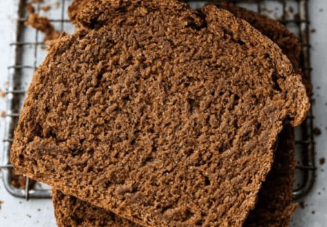 Pumpernickel Bread, Pumpernickel Bread Recipe, American Comfort Food Recipes, Homemade Baked Bread, Flour Substitute, Dry Bread, Rye Flour, Lemon Bread, Types Of Flour