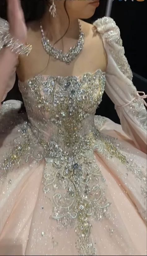 Quince Aesthetic Dresses, Soft Quince Dresses, Quince Sleeves, Swan Lake Quince Dress, Silver 15 Dresses Quinceanera, Quince Dresses Sleeves, Blush Pink 15 Dresses, Quinceanera Dresses Dusty Rose, Princess Pink Quinceanera Dresses