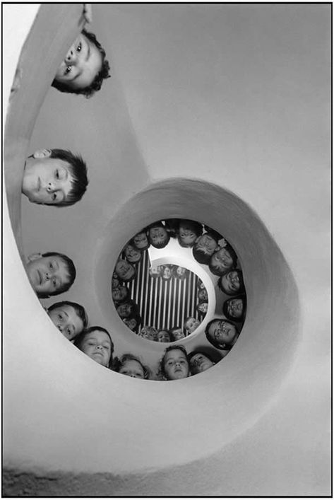 Martine Franck Children's Library, Edward Weston, Childrens Library, Steve Mccurry, Robert Doisneau, Alfred Stieglitz, Vivian Maier, Henri Cartier Bresson, Photographer Portfolio