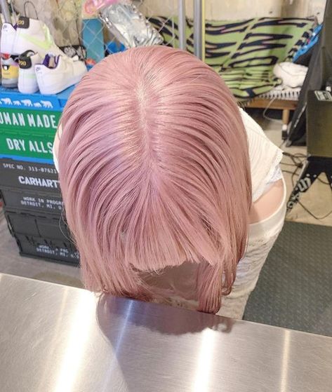 ''𝐒𝐈𝐋𝐋𝐘" 𝐓𝐀𝐊𝐔𝐌𝐈 ✂️ on Instagram: "根本ショット No.1 人気📸 #silly_pink" Milk Pink Hair, Paris Girl, Dye My Hair, Hair Inspo Color, Cool Hair Color, Dream Hair, Hairstyles Haircuts, Pink Hair, Hair Inspo