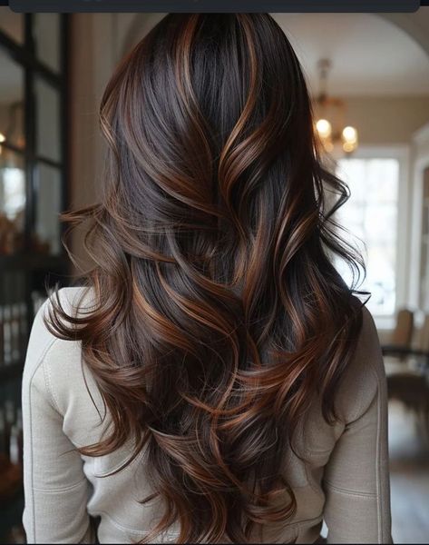 Hair Color Ideas For Brown Hair Balayage, Fashion Shades Hair Color, Hair Color Ideas Summer 2024, Hair Dye Ideas For Brunettes Highlights, Hair Color Inspo Brown, Hair Lowlights For Brown Hair, Hair Color Balayage Brunette, Brown Girl Hair Color Ideas, Mahogany Balayage Brown Hair