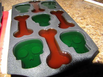 Jello Silicone Mold Recipe, Halloween Jello Molds, Skull Jello Mold Recipes, How To Make Jello In Silicone Molds, Jello Gigglers Recipes, How To Make Jello Jigglers, Easy Jello Mold Recipes, Jello Jigglers In Silicone Mold, Hello Jigglers Jello Recipes