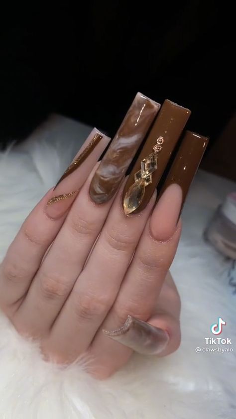 Brown Black And Gold Nails, Fall Baddie Nails Brown, French Manicure Acrylic Nails, Concert Nails, Brown Acrylic Nails, Toenail Designs, Brown Nail, Brown Acrylic, Black Fairy