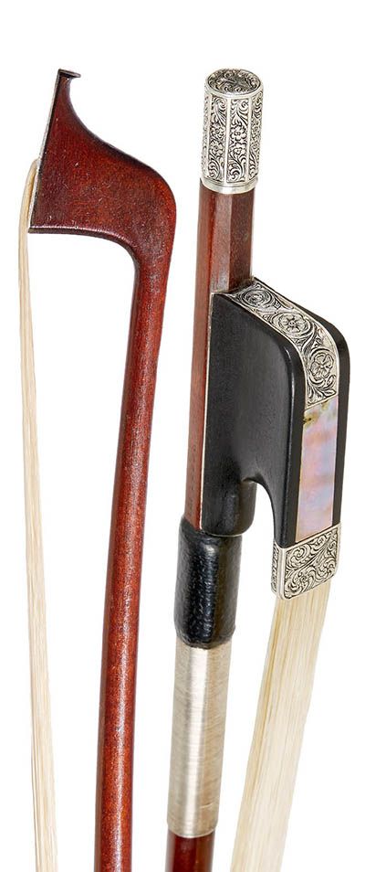 The Jacqueline Du Pré cello bow, by Tubbs. Violin Family, Cool Violins, Cello Bow, Violin Design, Instruments Art, Electric Violin, Cello Music, Violin Bow, Violin Sheet