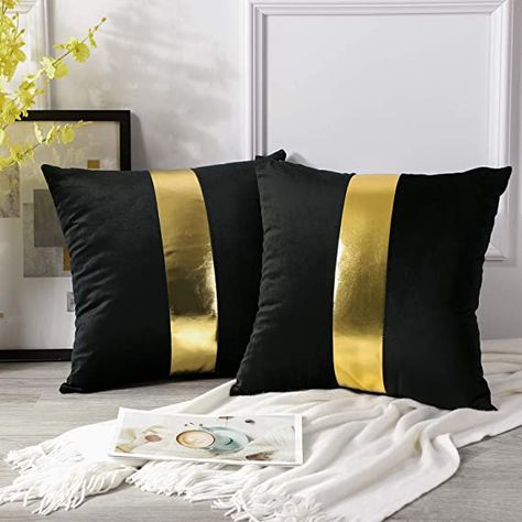 Living Room Window Seat, Black And Gold Living Room, Cowhide Cushions, Porch Bench, Car Living, Unique Sofas, Gold Living Room, Velvet Throw Pillow, Modern Sofa Designs