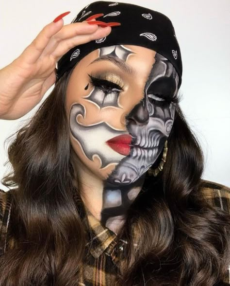 Black And White Halloween Makeup, Chicana Clown Makeup, Gangster Clown Makeup, Chicana Makeup, Chola Aesthetic, Bruja Halloween, Chola Makeup, Creepy Clown Makeup, Creepy Love