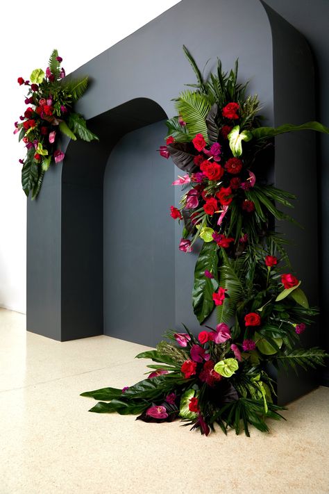 Creating a Floral Arch | Flower Arches for Events | B Floral Flower Arches, Floral Arches, Photo Moment, Decorative Nails, Decorative Wallpaper, Decorate Christmas, Wedding First Dance, Tree Decorating, Floral Event Design