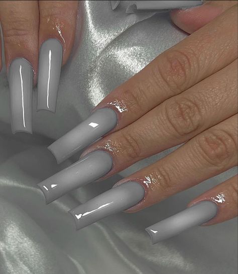 Art Nail Ideas, Grey Acrylic Nails, Grey Nails, Colored Acrylic Nails, Simple Acrylic Nails, Gray Nails, Classy Acrylic Nails, Short Square Acrylic Nails, Unique Acrylic Nails