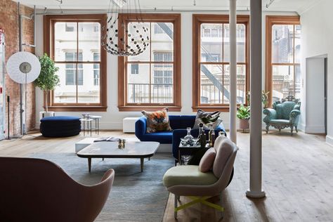 SoHo Loft NYC – seating Manhattan Loft, Nyc Loft, City Loft, Soho Loft, French Apartment, Loft Interior Design, New York Loft, Modern Living Room Design, Loft Interior