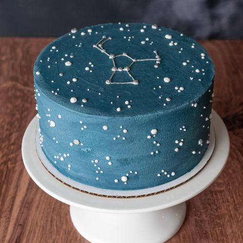 An Orion constellation themed gluten-free cake for a little boy name Orion. Metallic silver constellation surround by a sky of stars against a deep dusty blue background. Simple Space Cake, Constellation Birthday Cake, Night Sky Themed Cake, Constellation Cake, Astrology Themed Desserts, Constellation Cake Ideas, Constellation Wedding Cake, Smash Cake Space Theme, Astronomy Cake