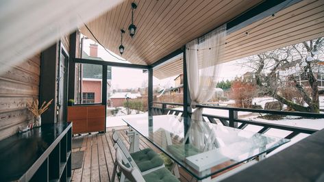 How to Winterize Your Screened-In Porch Composite Decking Designs, Screened In Porch Diy, Three Season Room, Composite Decking Boards, Outside Room, Composite Deck, Glass Balustrade, Screened In Patio, Insulated Curtains