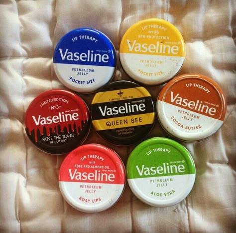 . Lips Care, Lip Balm Collection, Lip Gloss Collection, روتين العناية بالبشرة, Body Skin Care Routine, Makeup Essentials, What’s Going On, Vaseline, Face Care