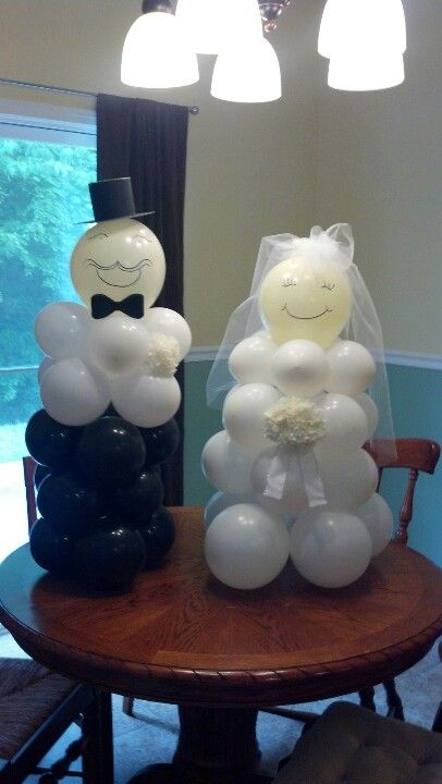 Groom and bride balloon people made for a male co-worker's co-ed wedding shower. It took patience but I'm happy with the turn out. Wedding Shower For Bride And Groom, Bride And Groom Shower Decorations, Groom Shower Decorations, Groom Party Decorations, Guy Wedding Shower Ideas, Wedding Shower For Groom, Groom Shower Ideas Decorations, Bride And Groom Bachelor Party Ideas, Groom To Be Decoration Ideas