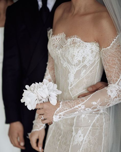 Off The Should Wedding Dress, Lace Wedding Sleeves, Eyelash Lace Wedding Dress, All Lace Wedding Dress With Sleeves, Sleeves Added To Wedding Dress, Trying On Wedding Dresses Outfit, Lace Detail Dress, Delicate Lace Wedding Dress, Off The Shoulder Wedding Dress Sleeves