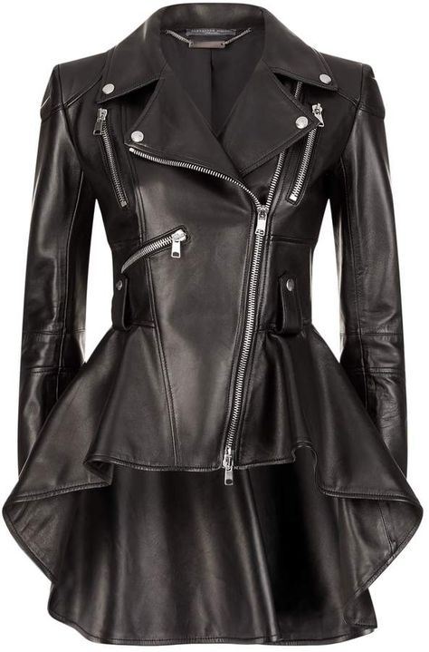 Alexander Mcqueen Leather Peplum Jacket. Alexander McQueen - The classic biker jacket is given a feminine update courtesy of Alexander McQueen. In soft lamb's leather, the jacket boasts chunky zips, notched lapels anda strikingpeplum waist. Wear yours with a loose tee and leggings to accentuate the dramatic waist. #afflink Grunge Jacket, Steampunk Aesthetic, Celebrities Leather Jacket, Leather Peplum, Best Leather Jackets, Mode Tips, Aesthetic Halloween, Peplum Jacket, Real Leather Jacket