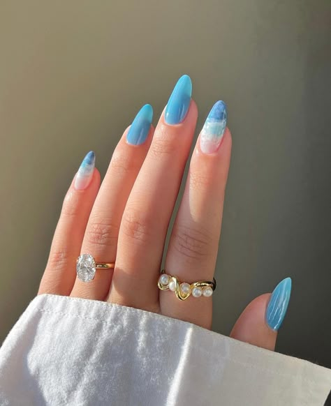 Engagement Nails Designs, Pool Nails, Beach Themed Nails, Engagement Nails, Wave Nails, Beach Nail Designs, Lilac Nails, 2024 Nails, Nagellack Trends