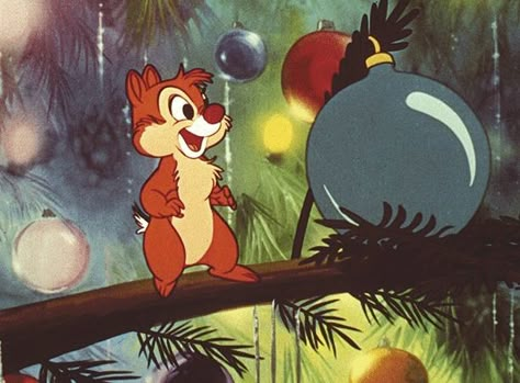 Christmas Cartoon Movies, Disney Characters Christmas, Vintage Cartoons, Xmas Wallpaper, Christmas Collage, Christmas Phone Wallpaper, Disney Vintage, Cute Christmas Wallpaper, Christmas Feeling