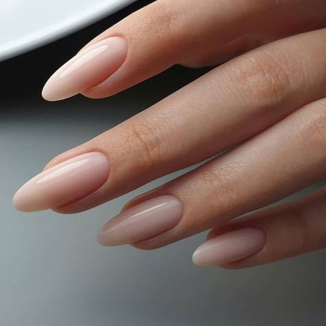 Nails Design Natural, New Nails Design, Eyelash Extentions, New Nails, Almond Acrylic Nails, Oval Nails, Neutral Nails, Minimalist Nails, Fire Nails