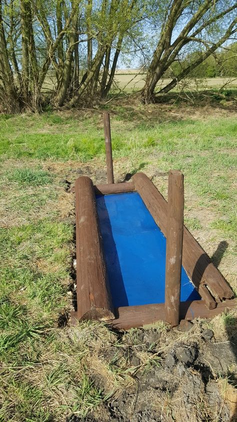 Diy Cross Country Horse Jumps, Homemade Cross Country Jumps, Horse Jump Diy, Horse Cross Country Jumps, Cross Country Jumps Diy, Horse Jump Ideas Diy, Homemade Horse Jumps, Diy Cross Country Jumps, Horse Obstacle Course Ideas