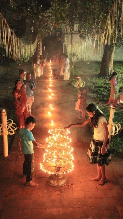 Tvdl2020 Diwali Festival Of Lights, Amazing India, Happy Diwali Images, Festivals Of India, Diwali Images, India Culture, India People, Om Namah Shivaya, India Colors