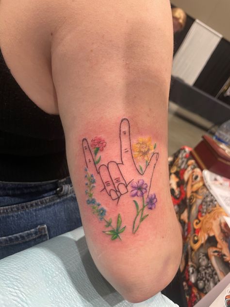 I Love You Hand Tattoo Signs, I Love You Sign Language Tattoo With Flowers, Love Sign Tattoo, I Love You Sign Language Tattoo Fine Line, I Love You Asl Tattoo With Flowers, Deaf Tattoo Ideas, I Love You Asl Tattoo Fine Line, Asl I Love You Tattoo With Flowers, Asl Love You Tattoo