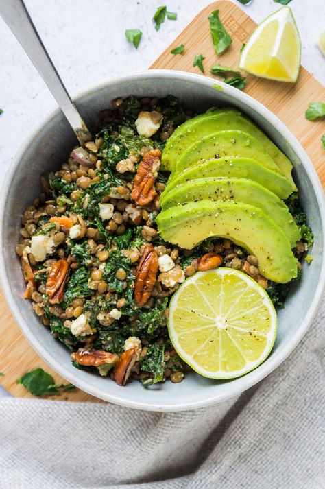 Kale and Lentil Salad with Avocado | La Cuisine de Géraldine Feta And Avocado, Kale Feta, Healthy Eating Lunch, Grilled Cauliflower, Avocado Bowl, Salad With Avocado, Kale Recipes, Winter Salad, Lentil Salad