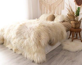 Genuine Sheepskin Rug Sheepskin Throw by naturalsheepskin on Etsy Large Sheepskin Rug, White Sheepskin Rug, Boho Blanket, Furano, Sheepskin Throw, Home Luxury, Sheepskin Rug, Home Design Decor, Luxury Decor