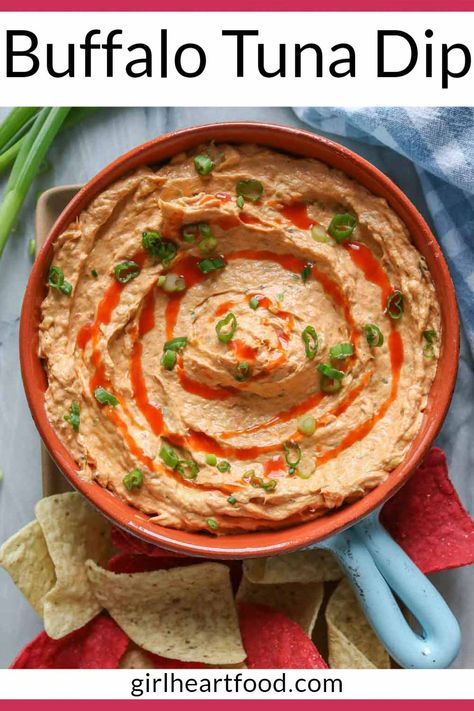 Tuna Buffalo Dip, Buffalo Tuna, Tuna Dip, Buffalo Dip, Comfort Dinner, Quick Breakfast Recipes, Creamy Dip, Heart Food, Buffalo Chicken Dip