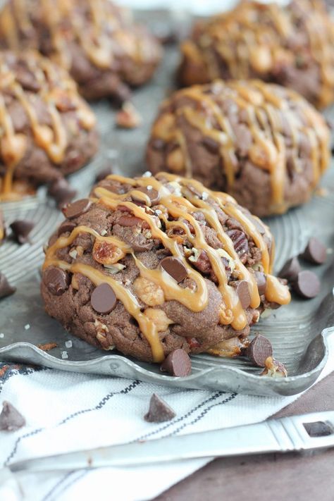 Turtle Cheesecake Cookies, Large Valentine Cookies, Thick Gourmet Cookies, Stuffed Gourmet Cookies, Gourmet Stuffed Cookies Recipes, Gourmet Stuffed Cookies, Large Cookies Recipe, Chunky Cookies Recipes, Jumbo Cookie Recipe