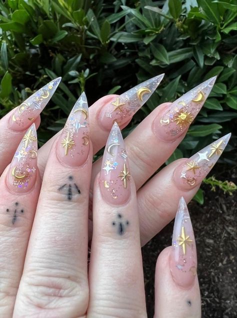 Goddess Acrylic Nails, Fairytale Nails Acrylic, Witchy Gel Nails, Ren Faire Nails, Acrylic Nails Fairy, Faerie Nails, Fairy Tail Nails, Mystical Nail Designs, Solstice Nails