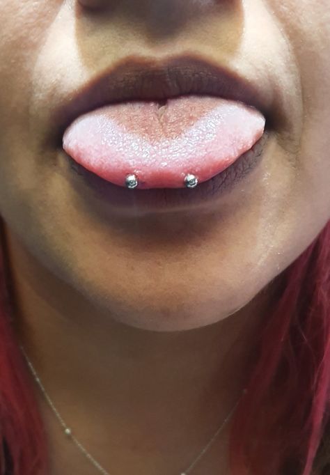 Piercings Boca, Lip Frenulum Piercing, Piercing Boca, Piercing Alla Lingua, Frenulum Piercing, Snake Eyes Piercing, Piercing Bouche, Dental Impressions, Eye Piercing