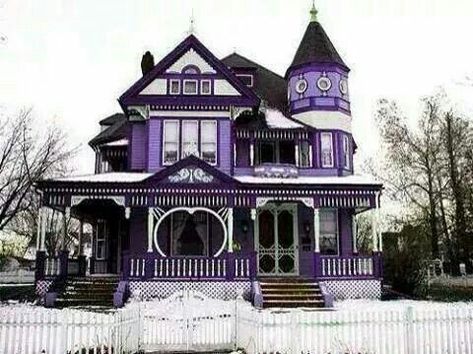 Victorian Home. Favorite color purple with black and white accent colors.: Purple House, Victorian Style Homes, Purple Home, Victorian Architecture, Gothic House, Victorian Gothic, Pretty House, Queen Anne, Historic Homes