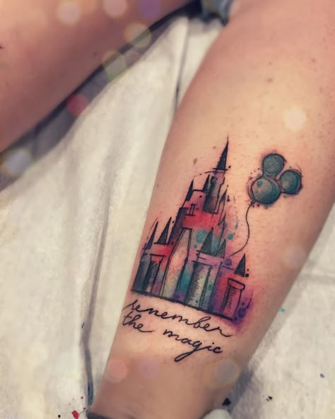 Miss Wild West on Instagram: “Remember the magic ✨ (MORE DISNEY TATTOOS PLEASE! 😍) #cinderellacastle #disney #disneyworld #disneytattoo #mickeymouse #disnerd #wdw…” Disney Castle Tattoo, Magical Watercolor, Tattoo Disney, Castle Tattoo, Tattoo Quote, Disney Cute, Mouse Tattoos, Disney Tattoo, Wallpaper Disney